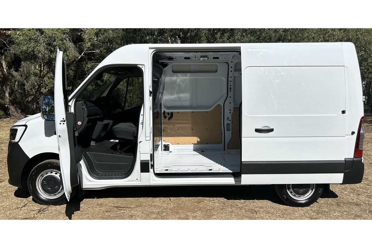 2025 Renault Master Pro 110kW X62 Phase 2