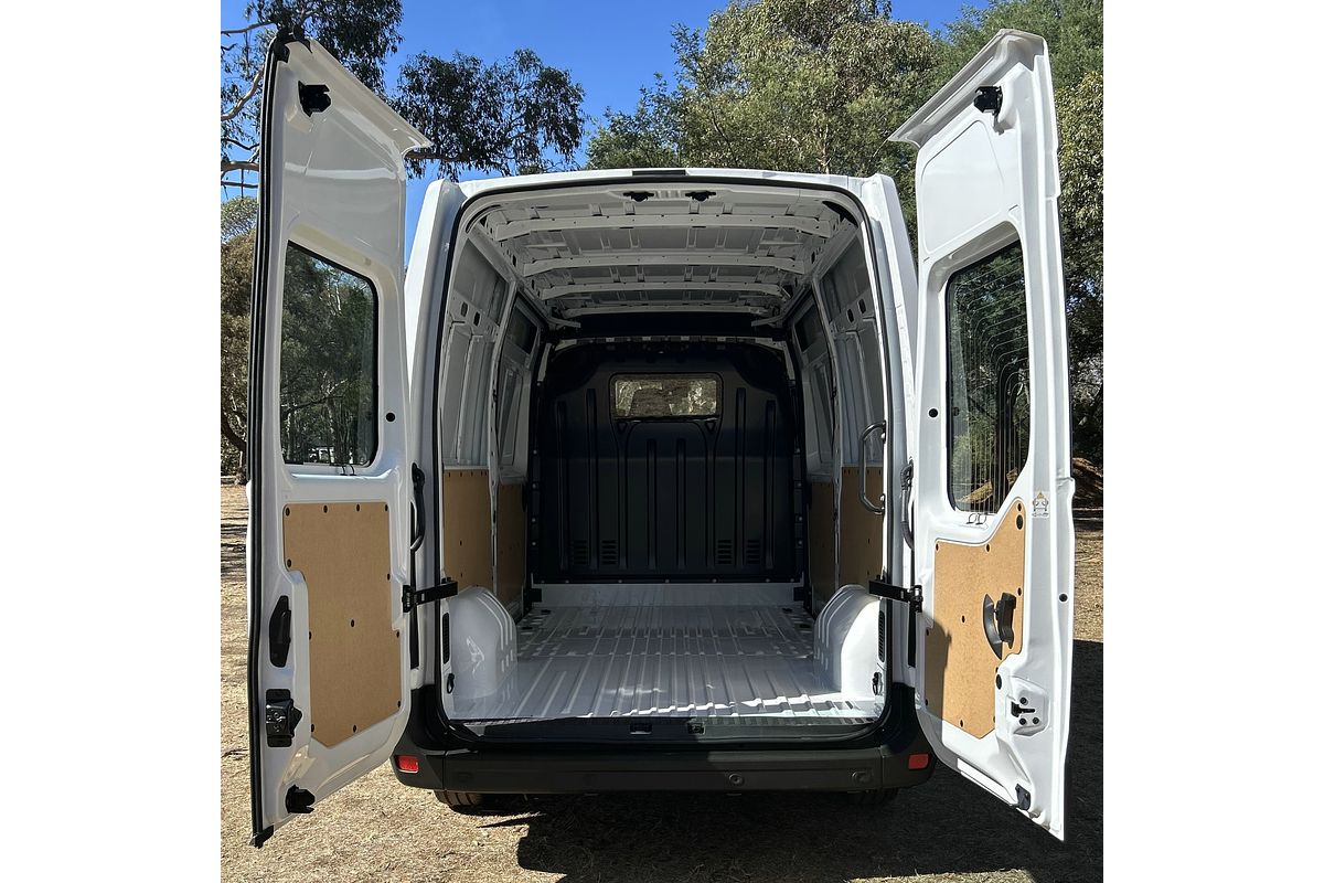 2025 Renault Master Pro 110kW X62 Phase 2