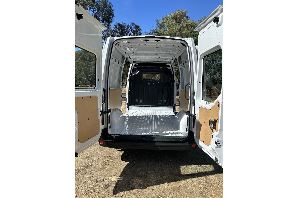 2025 Renault Master Pro 110kW X62 Phase 2
