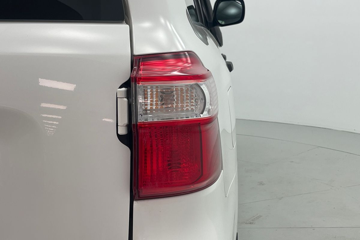 2020 Toyota Landcruiser GX VDJ200R