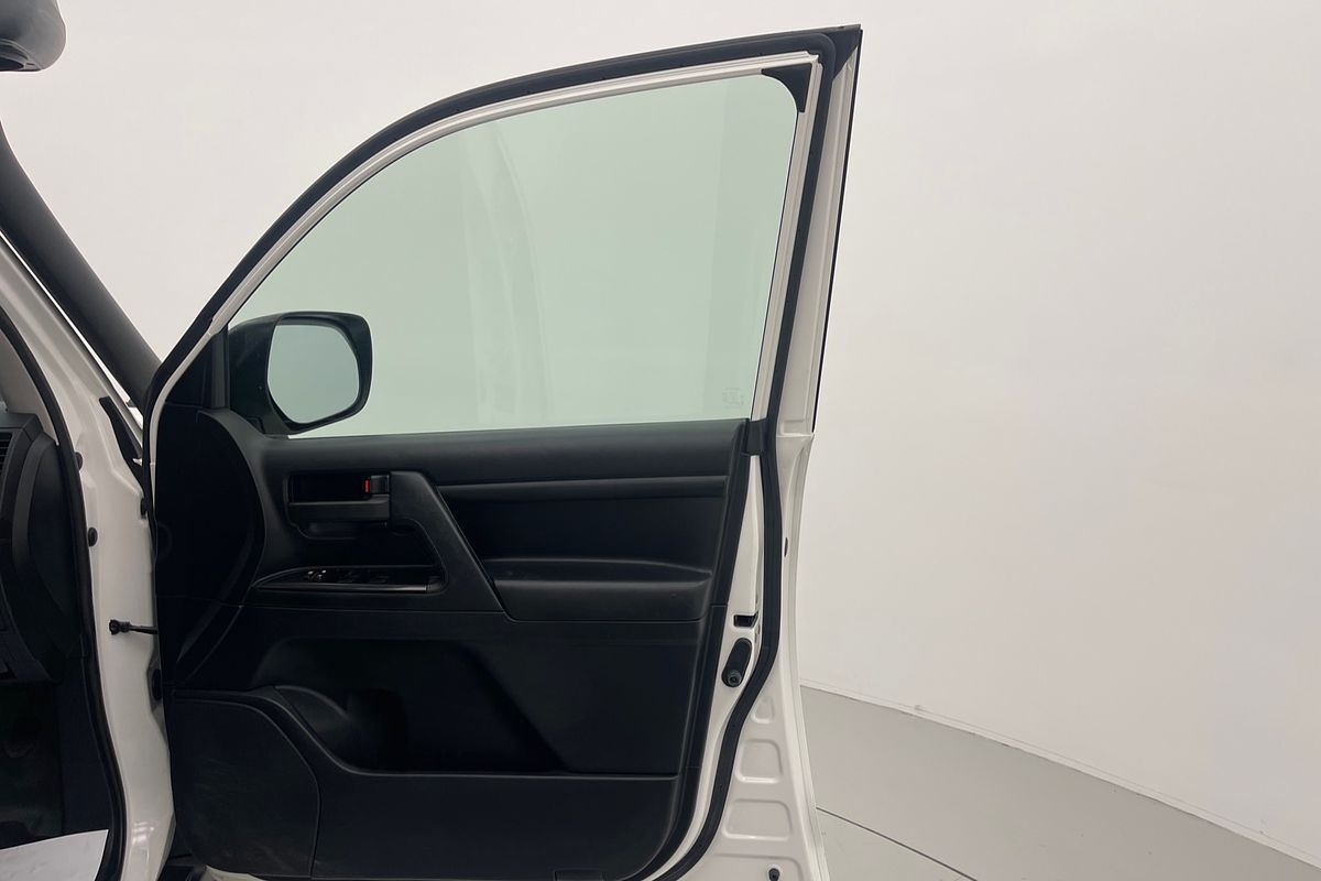 2020 Toyota Landcruiser GX VDJ200R