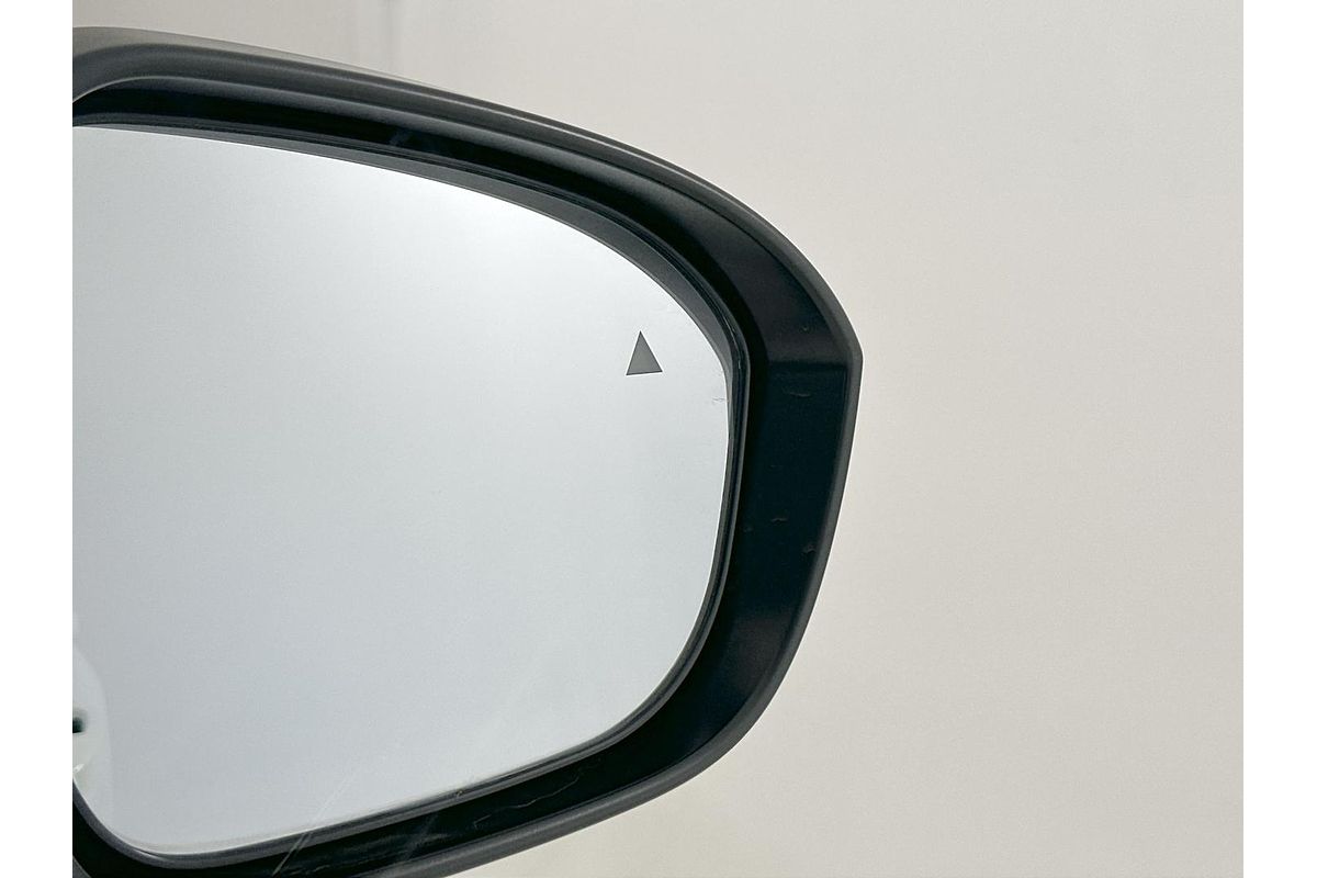 2024 Mitsubishi Outlander Black Edition ZM