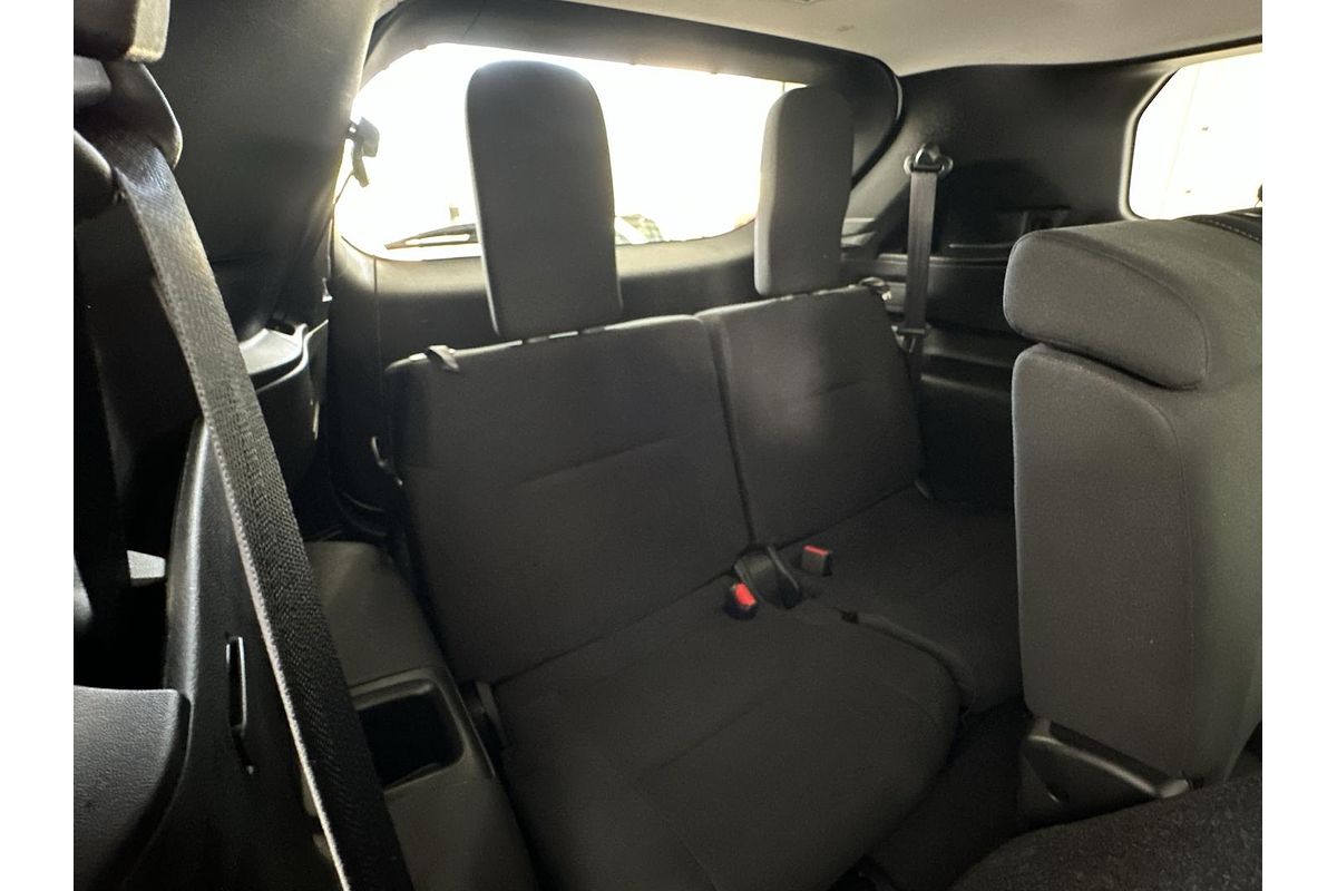 2024 Mitsubishi Outlander Black Edition ZM
