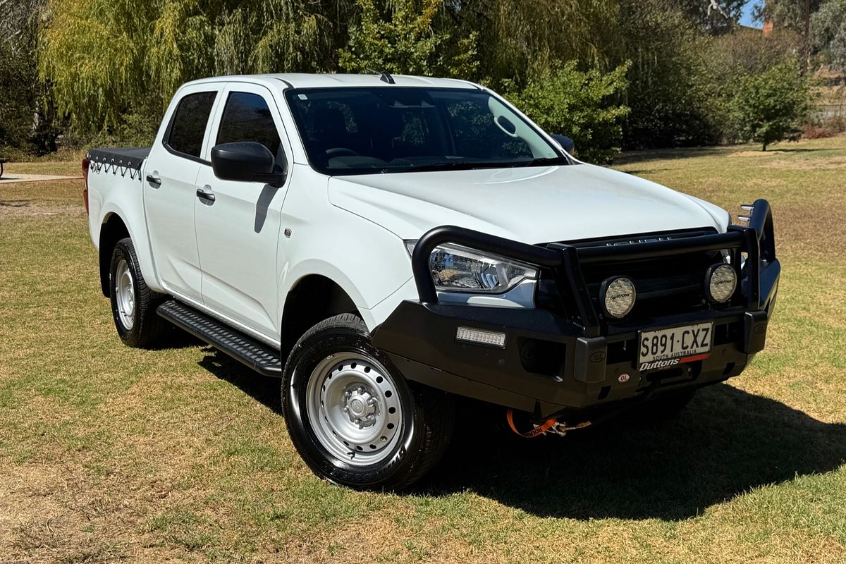 2023 Isuzu D-MAX SX 4X4