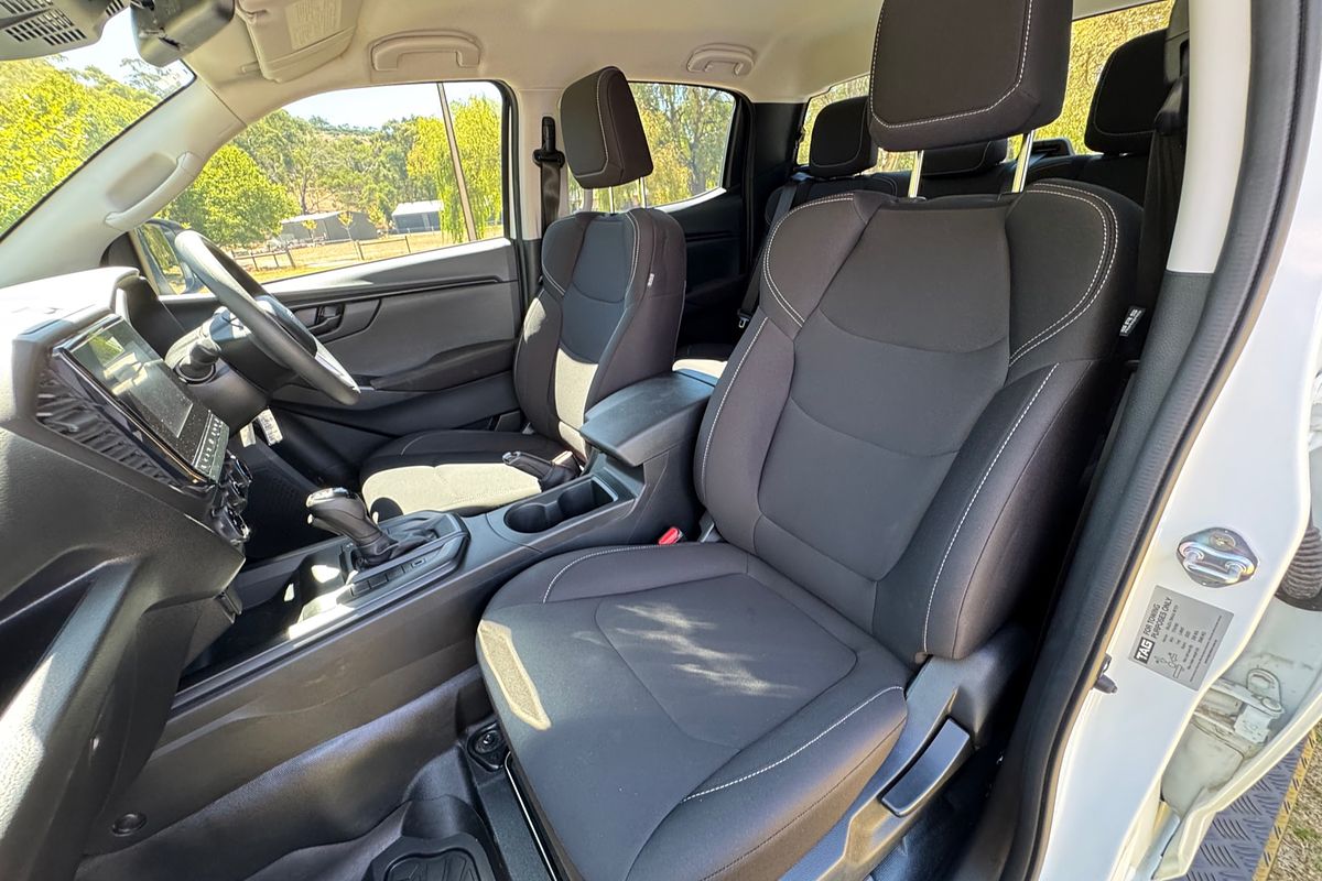 2023 Isuzu D-MAX SX 4X4