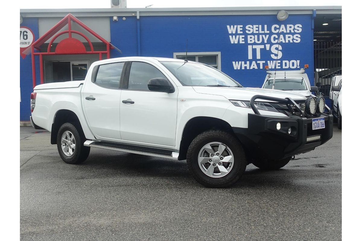 2019 Mitsubishi Triton GLX+ MR 4X4