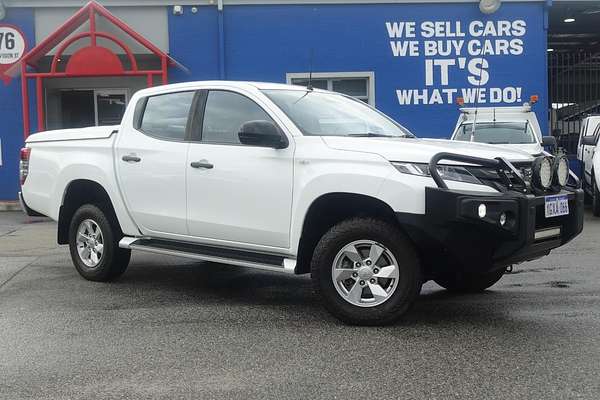 2019 Mitsubishi Triton GLX+ MR 4X4