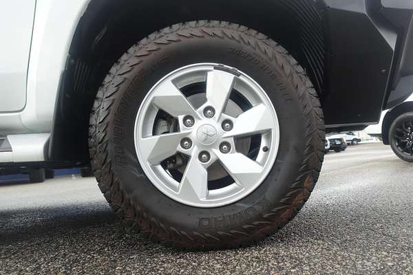 2019 Mitsubishi Triton GLX+ MR 4X4