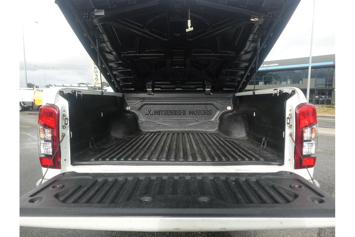 2019 Mitsubishi Triton GLX+ MR 4X4