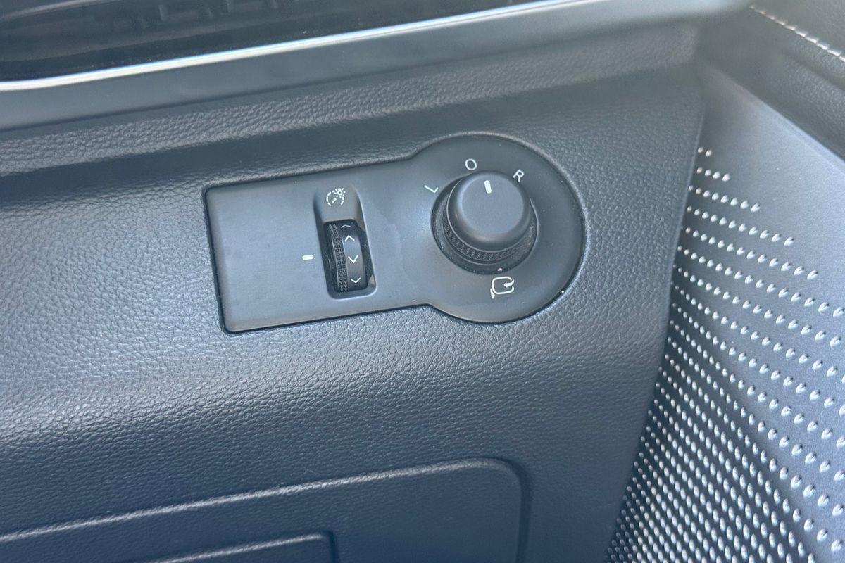 2019 LDV D90 Executive SV9A