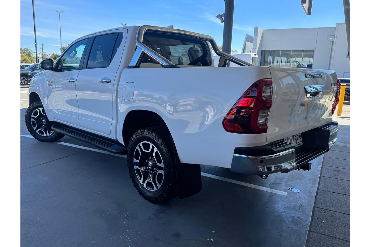 2021 Toyota Hilux SR5 GUN126R 4X4