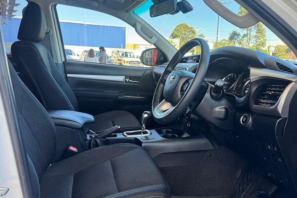 2021 Toyota Hilux SR5 GUN126R 4X4