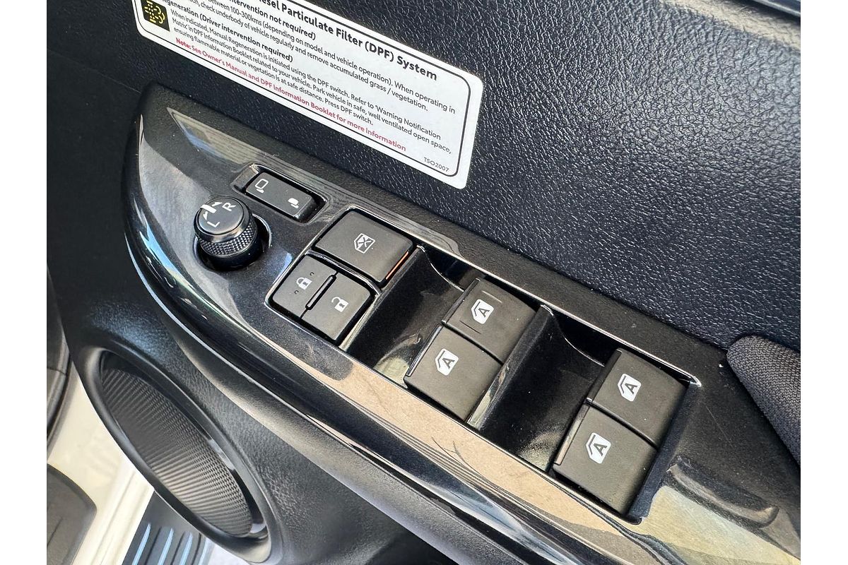 2021 Toyota Hilux SR5 GUN126R 4X4