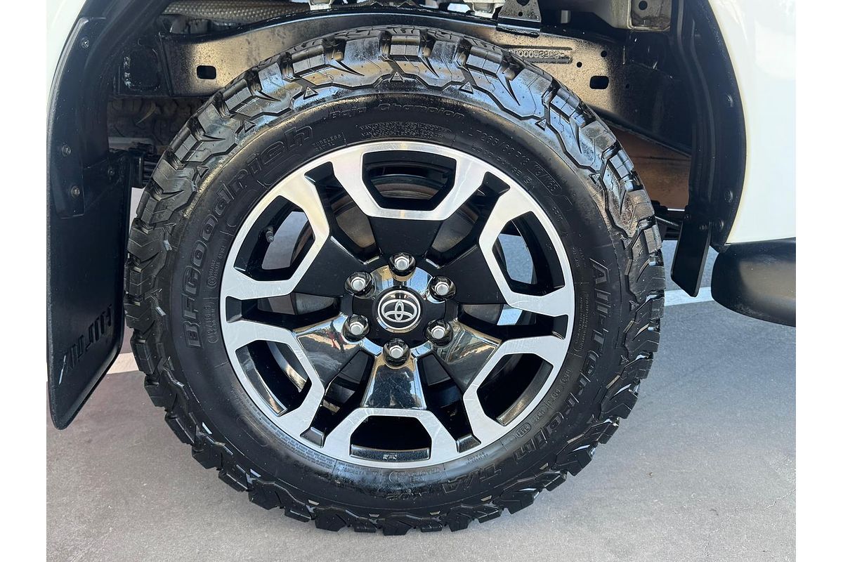 2021 Toyota Hilux SR5 GUN126R 4X4