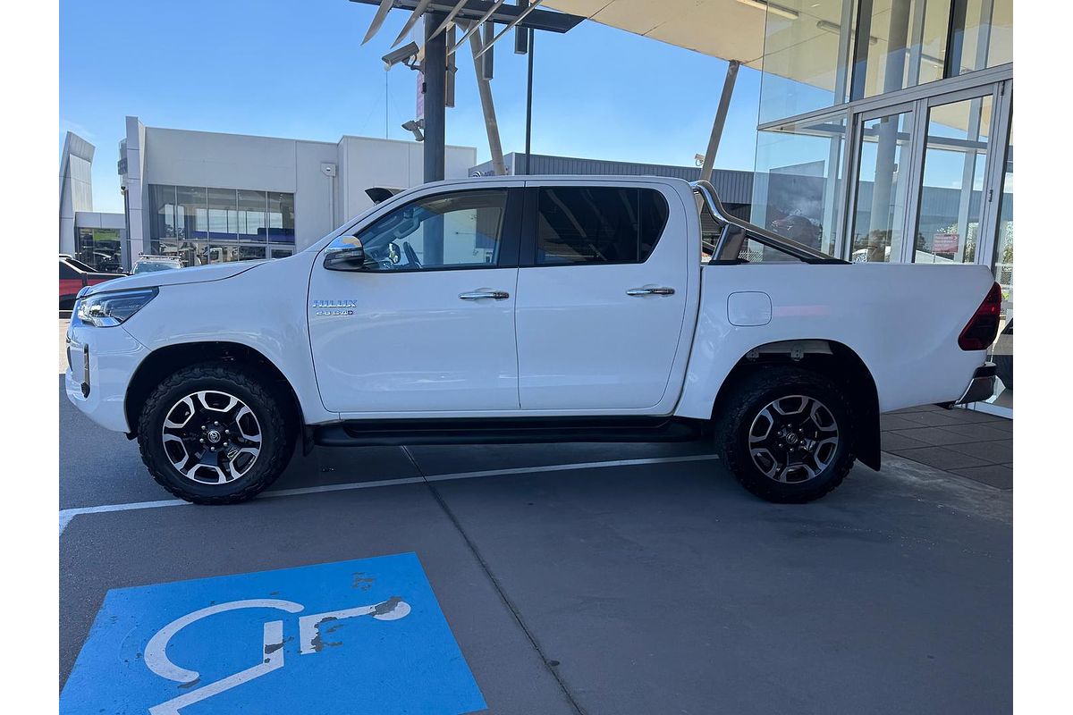 2021 Toyota Hilux SR5 GUN126R 4X4