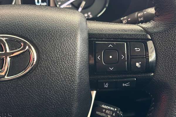 2021 Toyota Hilux SR5 GUN126R 4X4