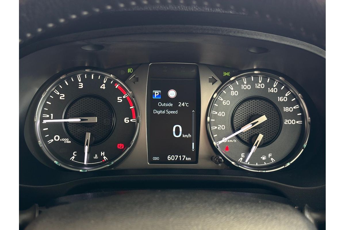 2021 Toyota Hilux SR5 GUN126R 4X4