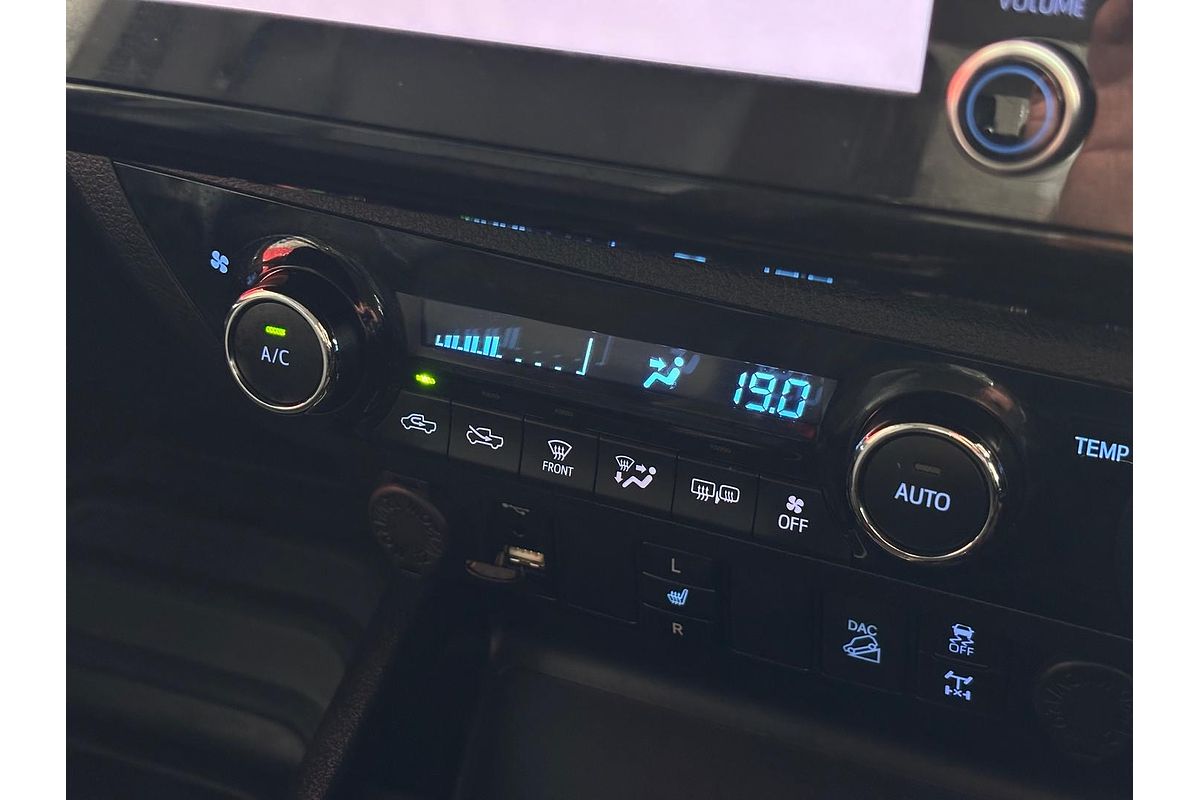 2021 Toyota Hilux SR5 GUN126R 4X4