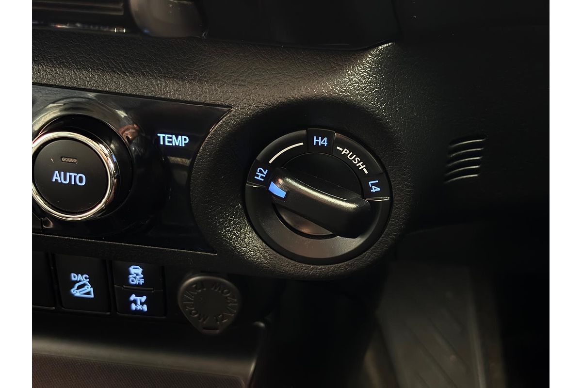 2021 Toyota Hilux SR5 GUN126R 4X4
