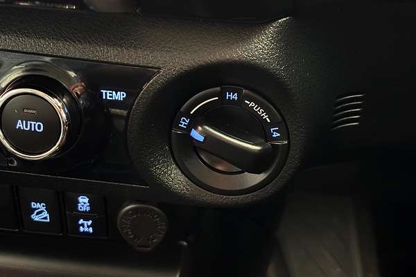 2021 Toyota Hilux SR5 GUN126R 4X4