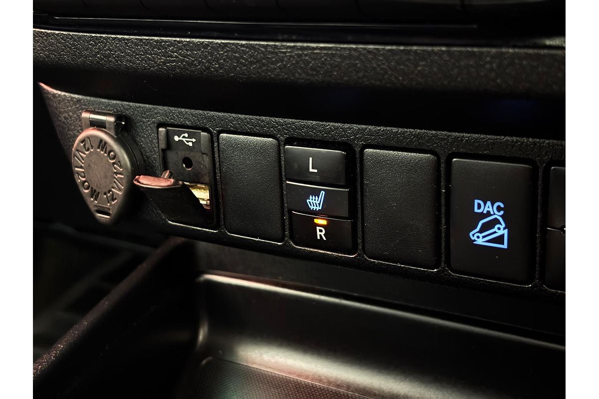 2021 Toyota Hilux SR5 GUN126R 4X4