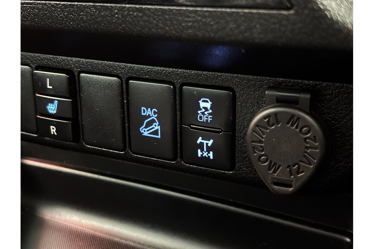 2021 Toyota Hilux SR5 GUN126R 4X4