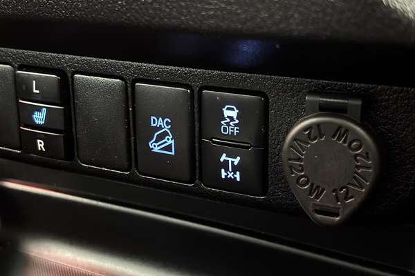 2021 Toyota Hilux SR5 GUN126R 4X4