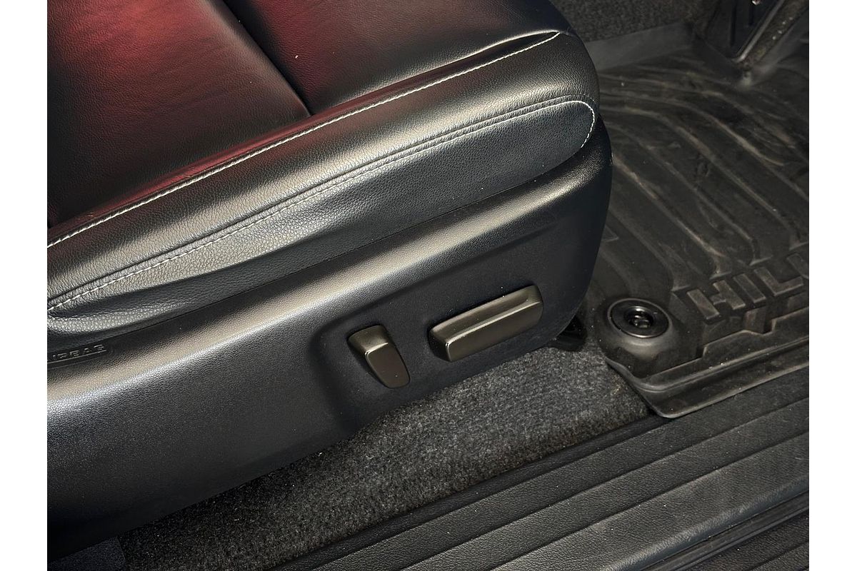 2021 Toyota Hilux SR5 GUN126R 4X4