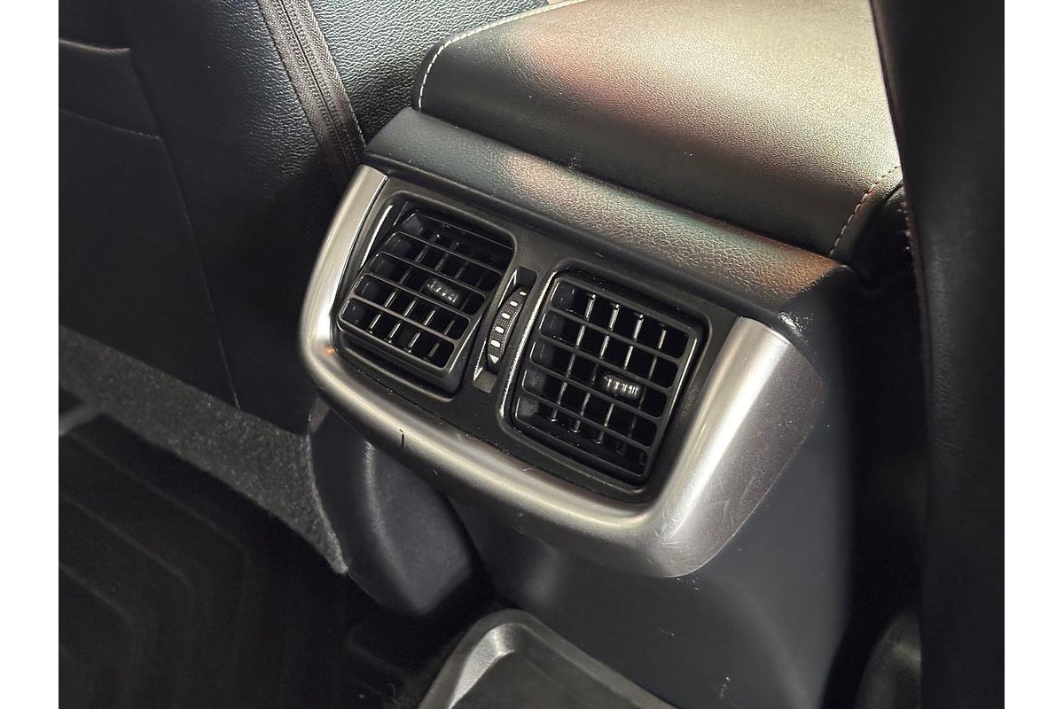 2021 Toyota Hilux SR5 GUN126R 4X4