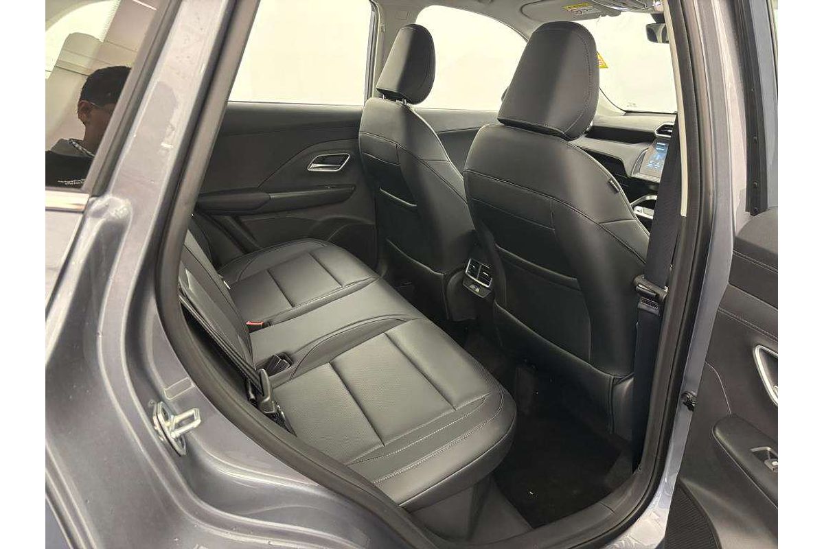 2024 MG ZS Essence Hybrid+ ZS32