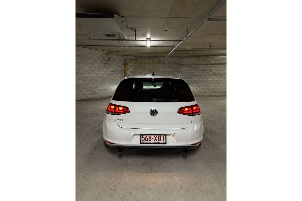 2017 Volkswagen Golf GTI 7