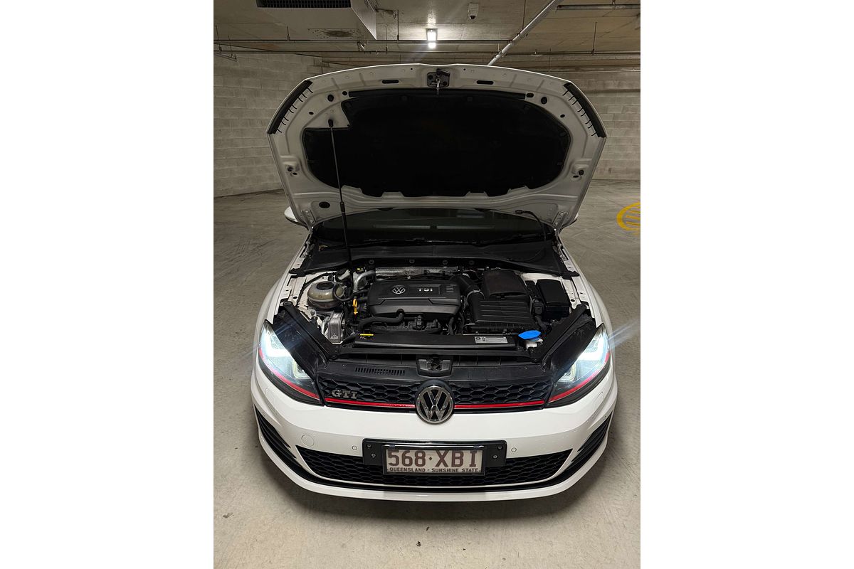 2017 Volkswagen Golf GTI 7