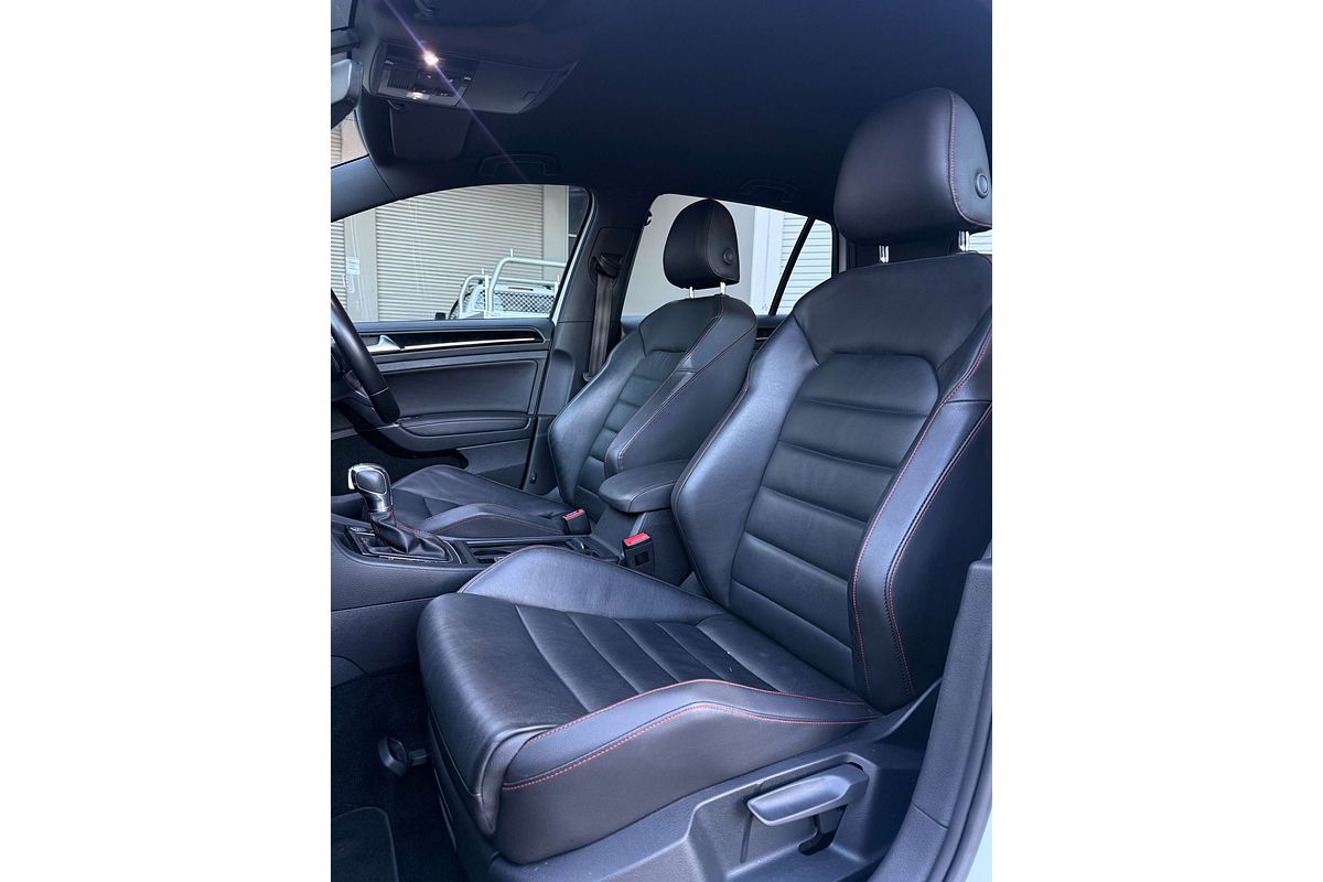 2017 Volkswagen Golf GTI 7