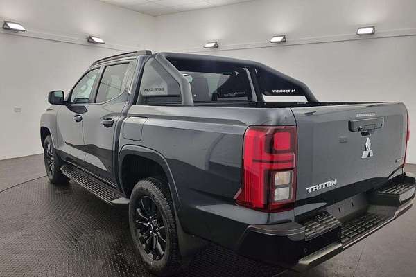 2024 Mitsubishi Triton GSR MV 4X4