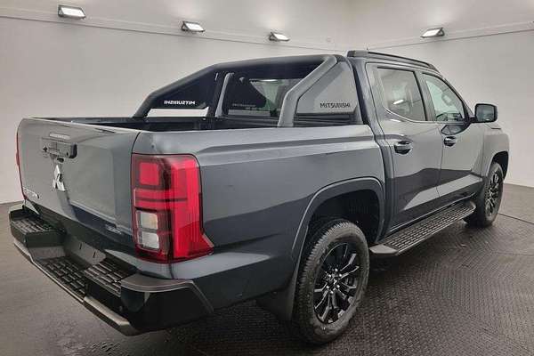 2024 Mitsubishi Triton GSR MV 4X4