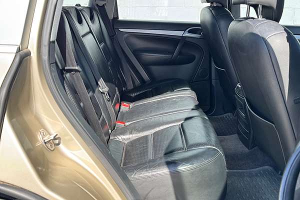 2004 Porsche CAYENNE S 4 DR 6SP TIP