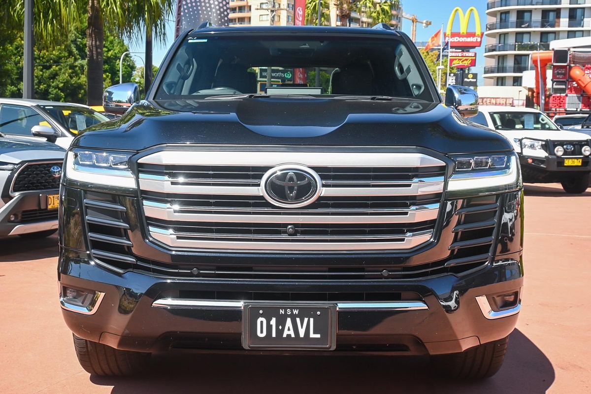 2022 Toyota Landcruiser Sahara ZX FJA300R