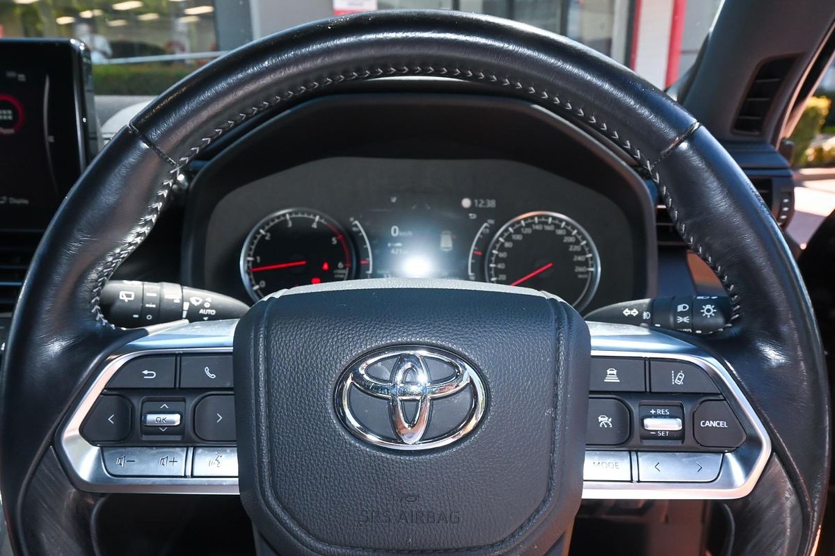 2022 Toyota Landcruiser Sahara ZX FJA300R