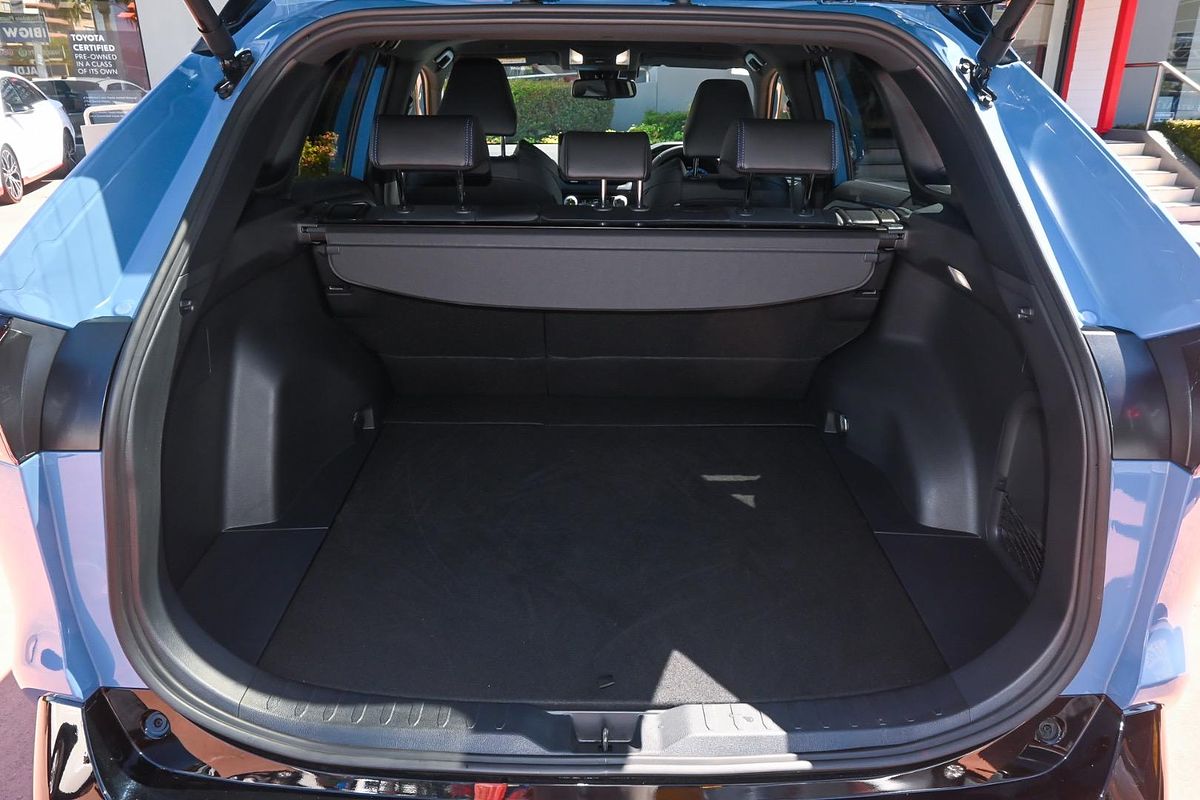 2024 Toyota RAV4 XSE AXAH54R