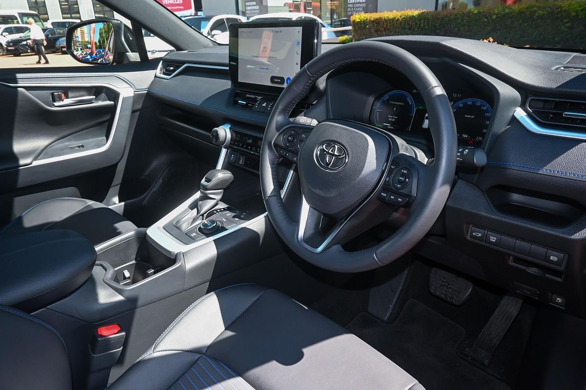 2024 Toyota RAV4 XSE AXAH54R