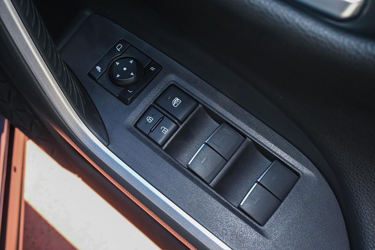 2024 Toyota RAV4 XSE AXAH54R
