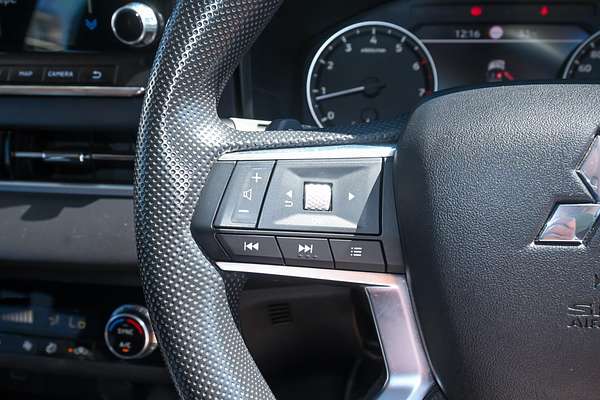 2022 Mitsubishi Outlander ES ZM