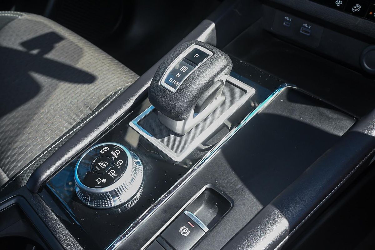 2022 Mitsubishi Outlander ES ZM