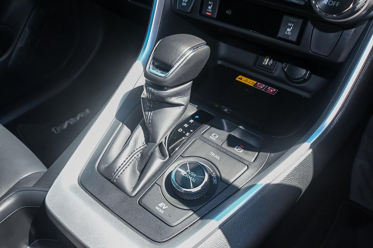 2024 Toyota RAV4 XSE AXAH54R