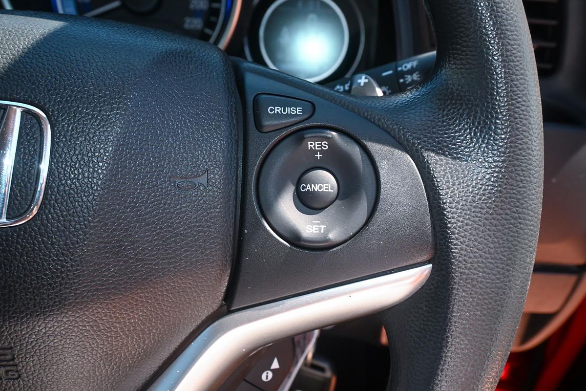 2017 Honda Jazz VTi GF