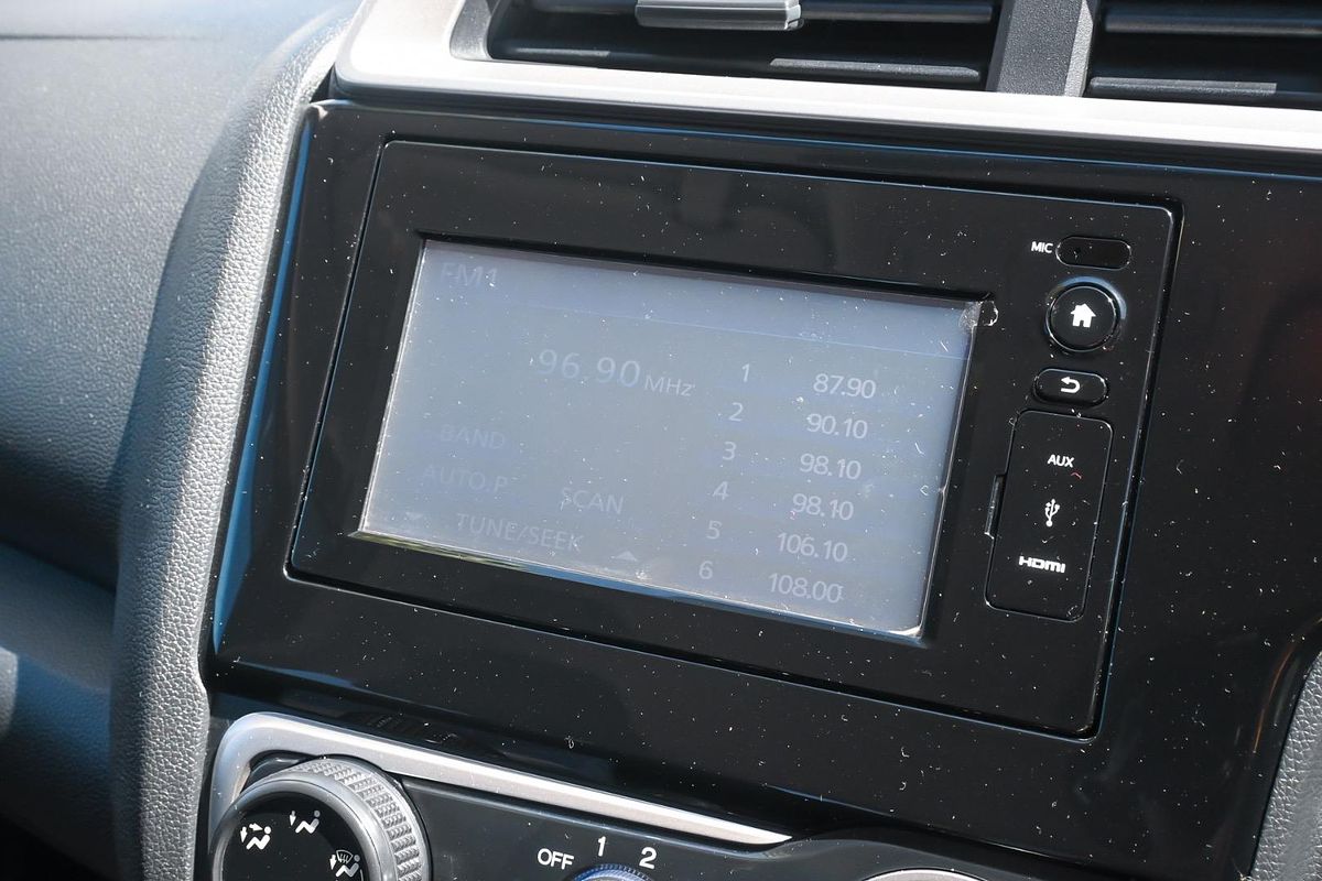 2017 Honda Jazz VTi GF