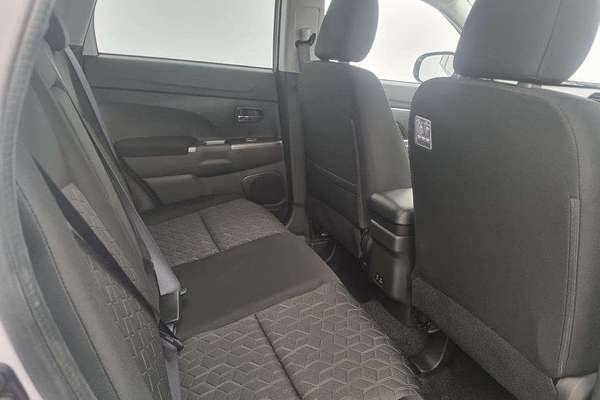 2024 Mitsubishi ASX LS XD