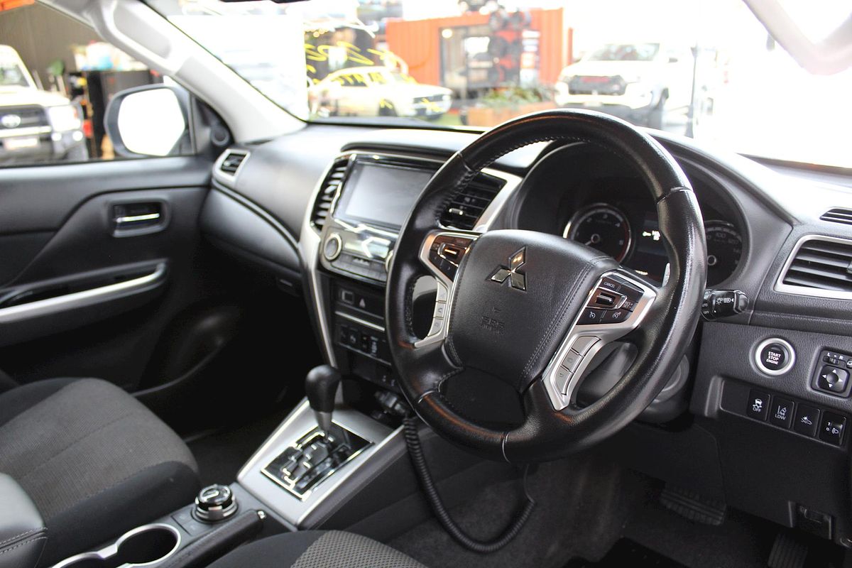 2022 Mitsubishi Triton GLX-R MR 4X4