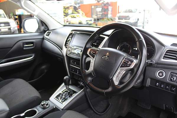 2022 Mitsubishi Triton GLX-R MR 4X4