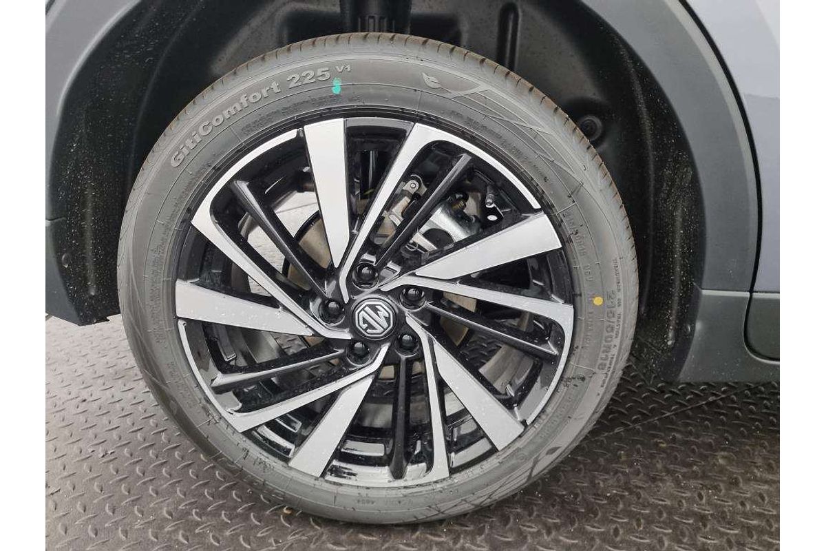 2025 MG ZS Essence ZS32